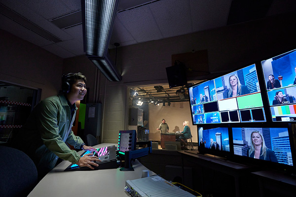  Interactive Sports Broadcasting